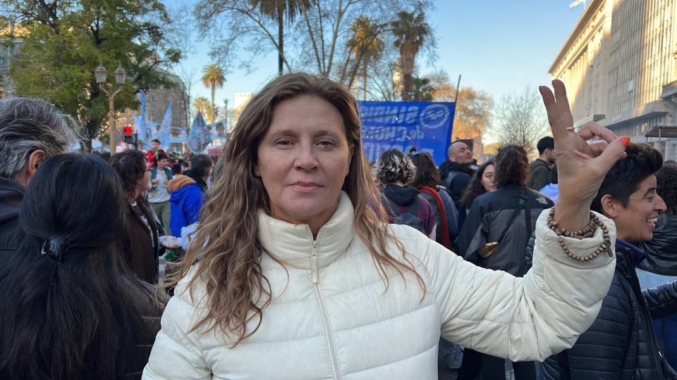 «Es un hecho lamentable, triste, que nos hace reflexionar como sociedad para cuidar la democracia que tanto nos cuesta construir»