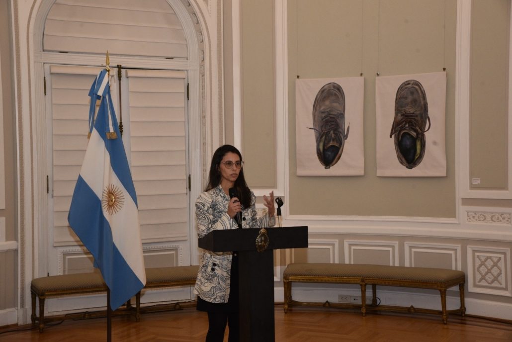Quedó inaugurada la muestra de arte del programa “Fronteras Abiertas” en Estados Unidos (foto 3)