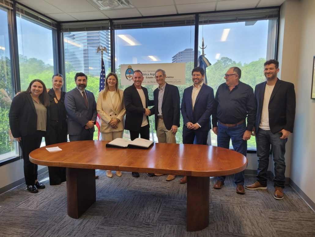 La empresa textil «Carter’s» se instala en La Rioja y genera 40 puestos laborales (foto 4)