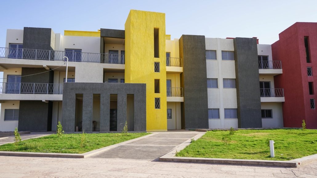 El gobernador Quintela entregó 40 viviendas en altura del Plan Angelelli en el barrio Francisco II (foto 6)