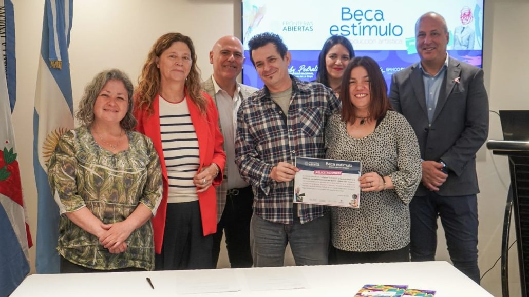 APOYO AL ARTE LOCAL: Presentación oficial de los proyectos ganadores de la Beca Estímulo a la Producción Artística de “Fronteras Abiertas” (foto 3)