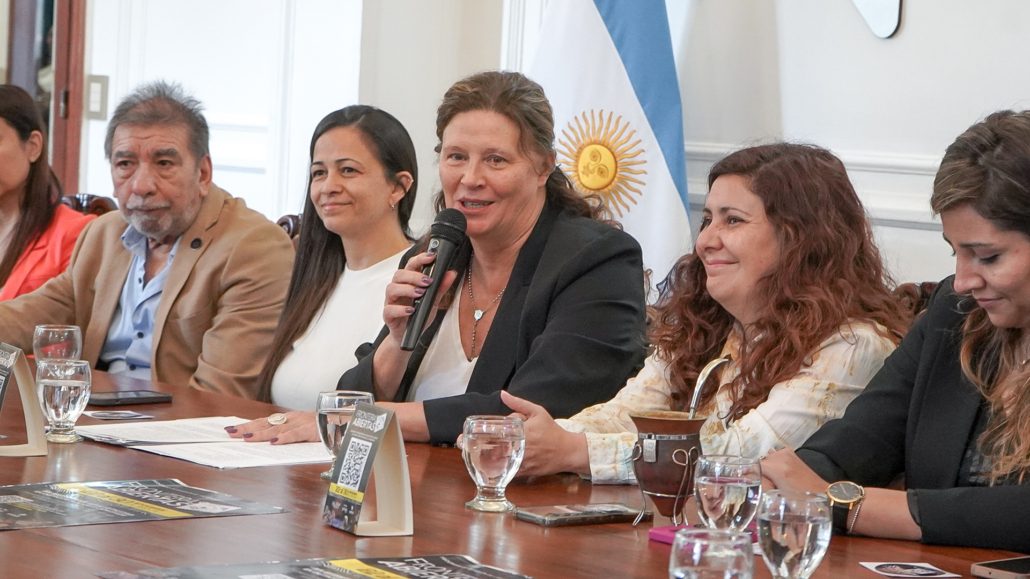 Por segundo año consecutivo se realiza el evento Última Parada de “Fronteras Abiertas” en La Rioja (foto 4)