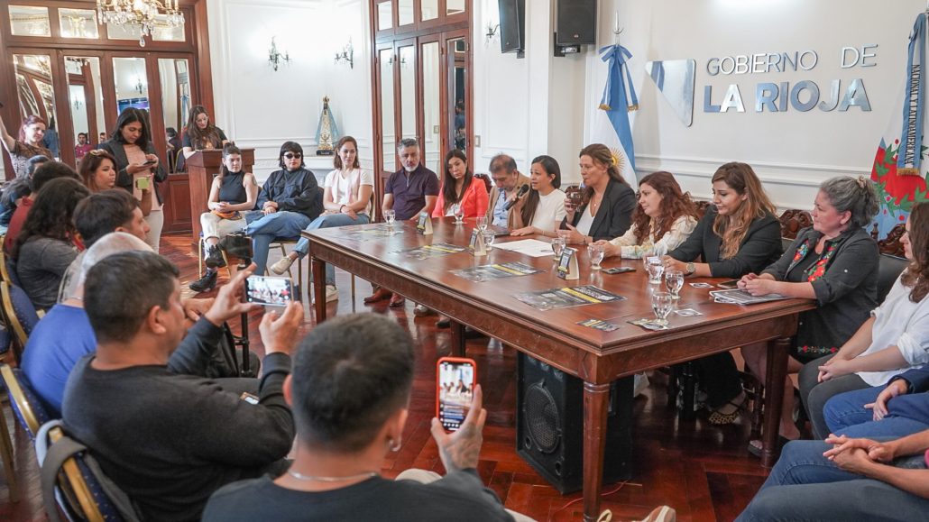 Por segundo año consecutivo se realiza el evento Última Parada de “Fronteras Abiertas” en La Rioja (foto 2)