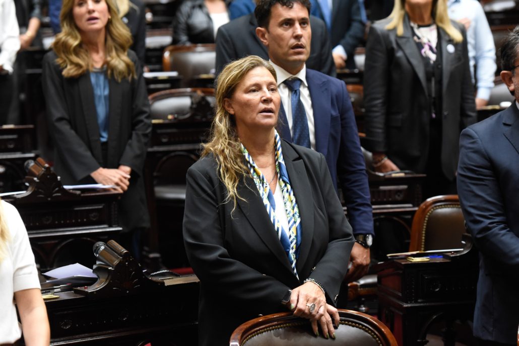 “Martín Menem no garantizó el debate, ni el funcionamiento de la Cámara y abandonó el recinto”