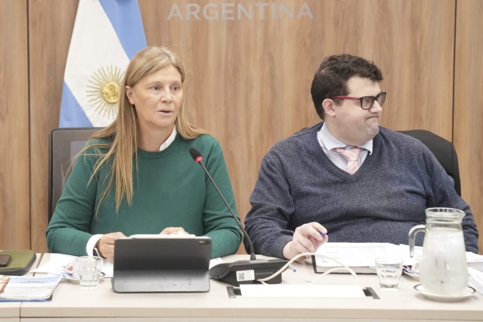 Impulsan cambiar la ley de feriados para reactivar el turismo