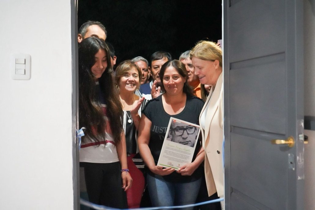 EL PLAN ANGELELLI RENUEVA LA ESPERANZA DE MÁS FAMILIAS RIOJANAS (foto 3)