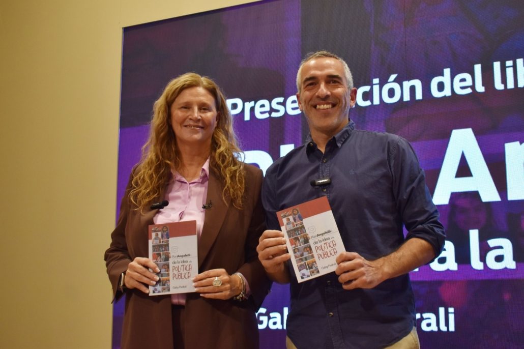 “De la idea a la política pública”: Gaby Pedrali presentó el libro del Plan Angelelli como modelo de gestión (foto 3)