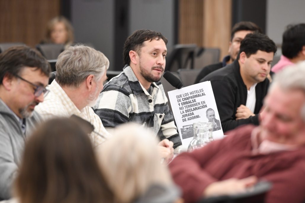 “EL CONGRESO DEBE SER LA CAJA DE RESONANCIA DE LO QUE SUCEDE EN EL TURISMO ARGENTINO” (foto 2)