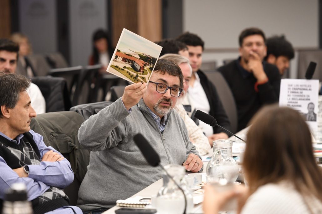“EL CONGRESO DEBE SER LA CAJA DE RESONANCIA DE LO QUE SUCEDE EN EL TURISMO ARGENTINO” (foto 4)
