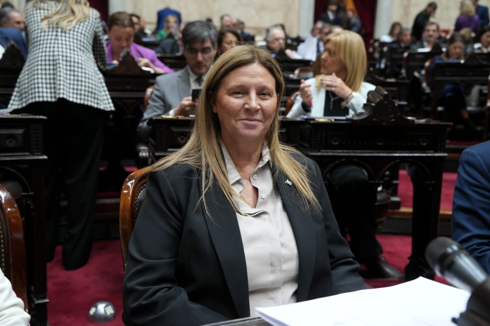 “EL ENDEUDAMIENTO Y LA DISCAPACIDAD SON DOS EMERGENCIAS QUE NO PUEDEN SEGUIR ESPERANDO”